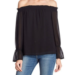 Wayf Off the Shoulder Top - Black